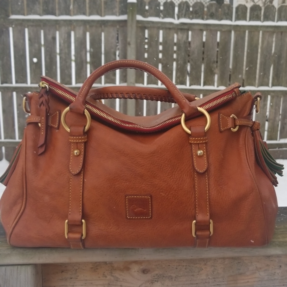 Dooney and Bourke medium satchel in natural